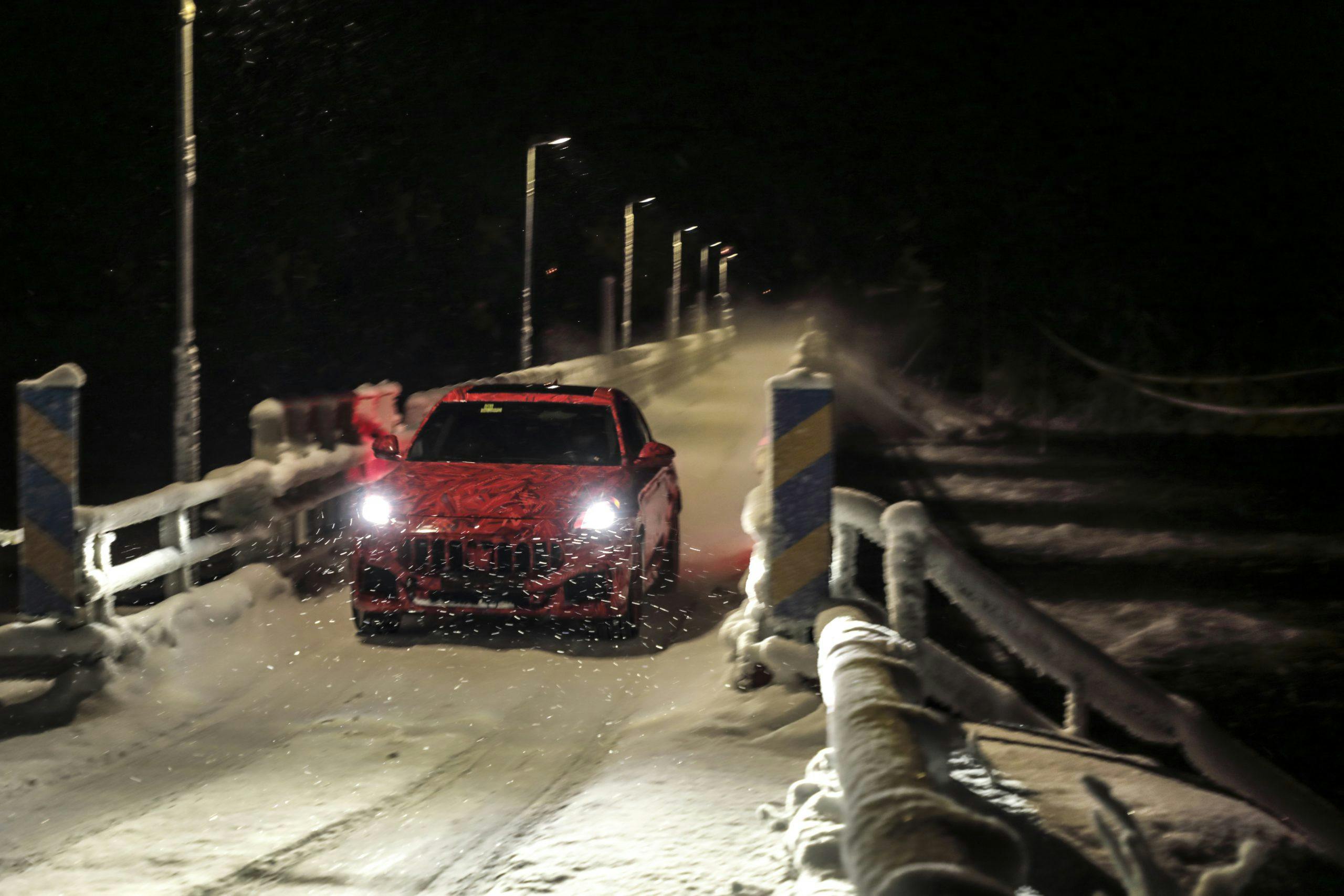 Maserati Grecale in snow prototype camo