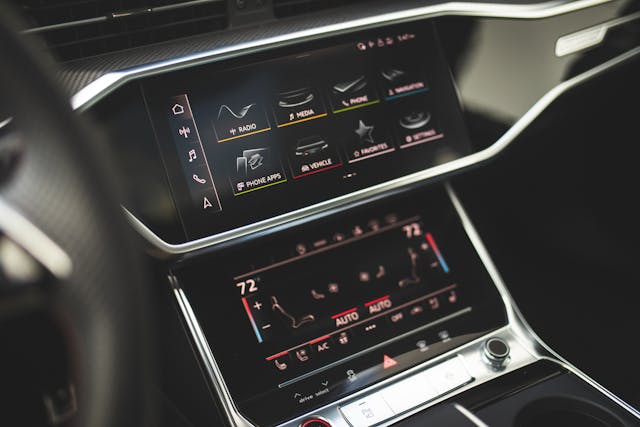 2021 Audi RS 7 interior infotainment navigation menu