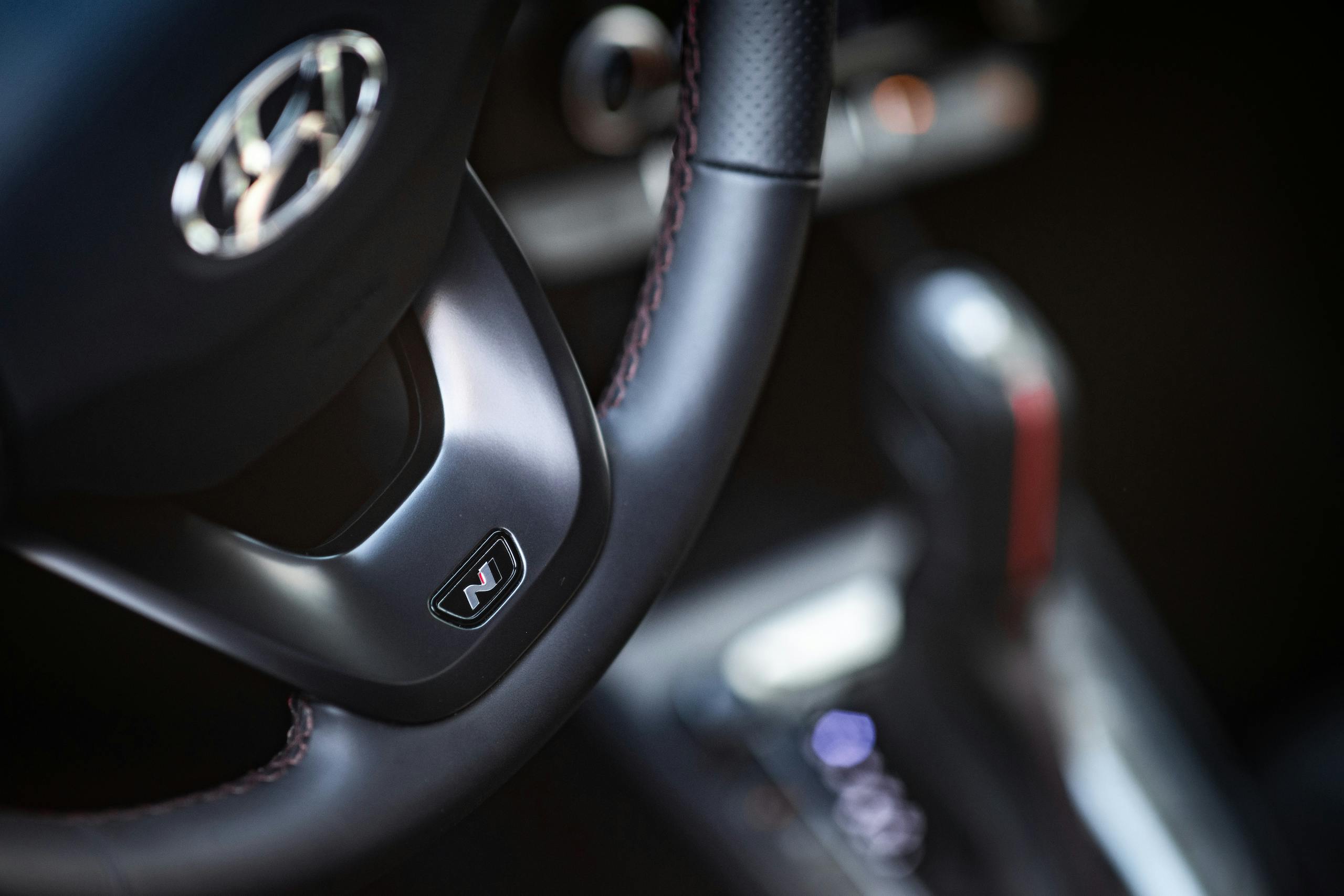 2022-Hyundai-Kona-N-Line-AWD interior steering wheel accent detail