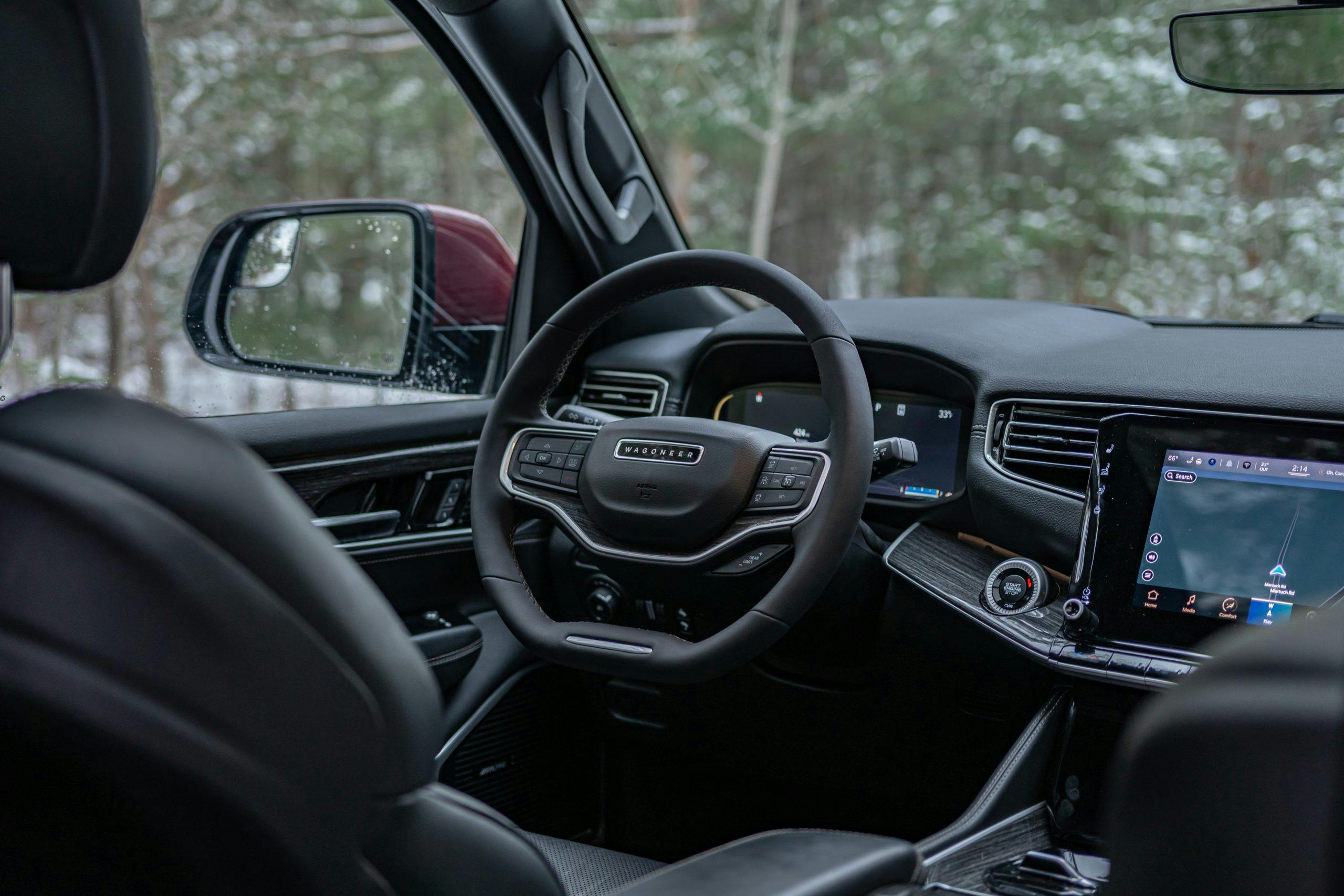 2022 Wagoneer Series II 4x4 steering wheel interior