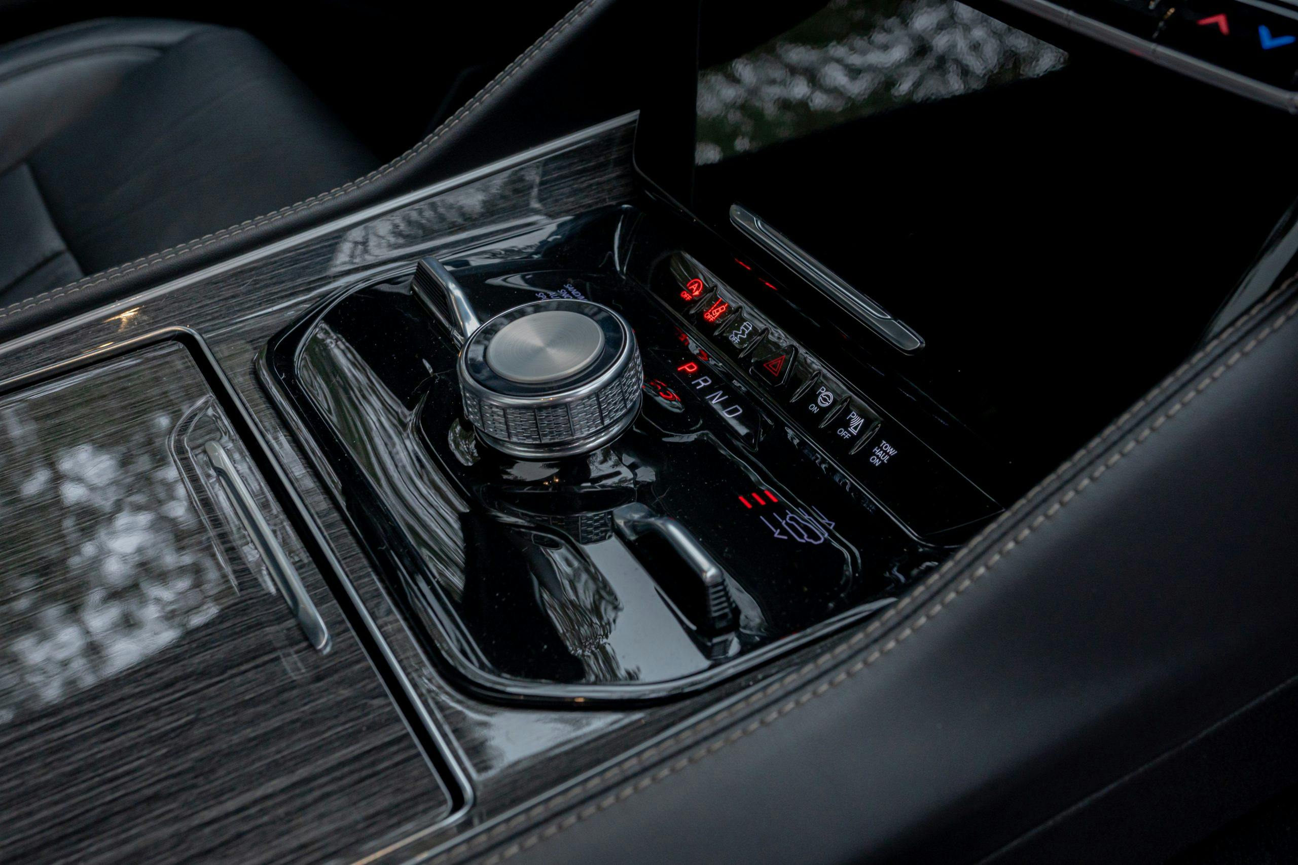 2022 Wagoneer Series II 4x4 driving controls interior