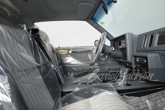 1987 Buick Grand National interior