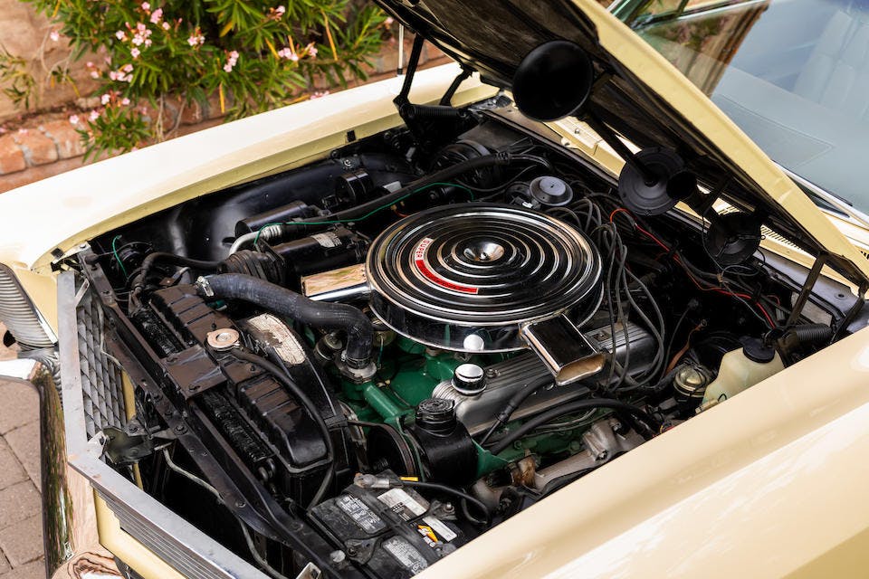 1965 Buick Riviera Gran Sport engine