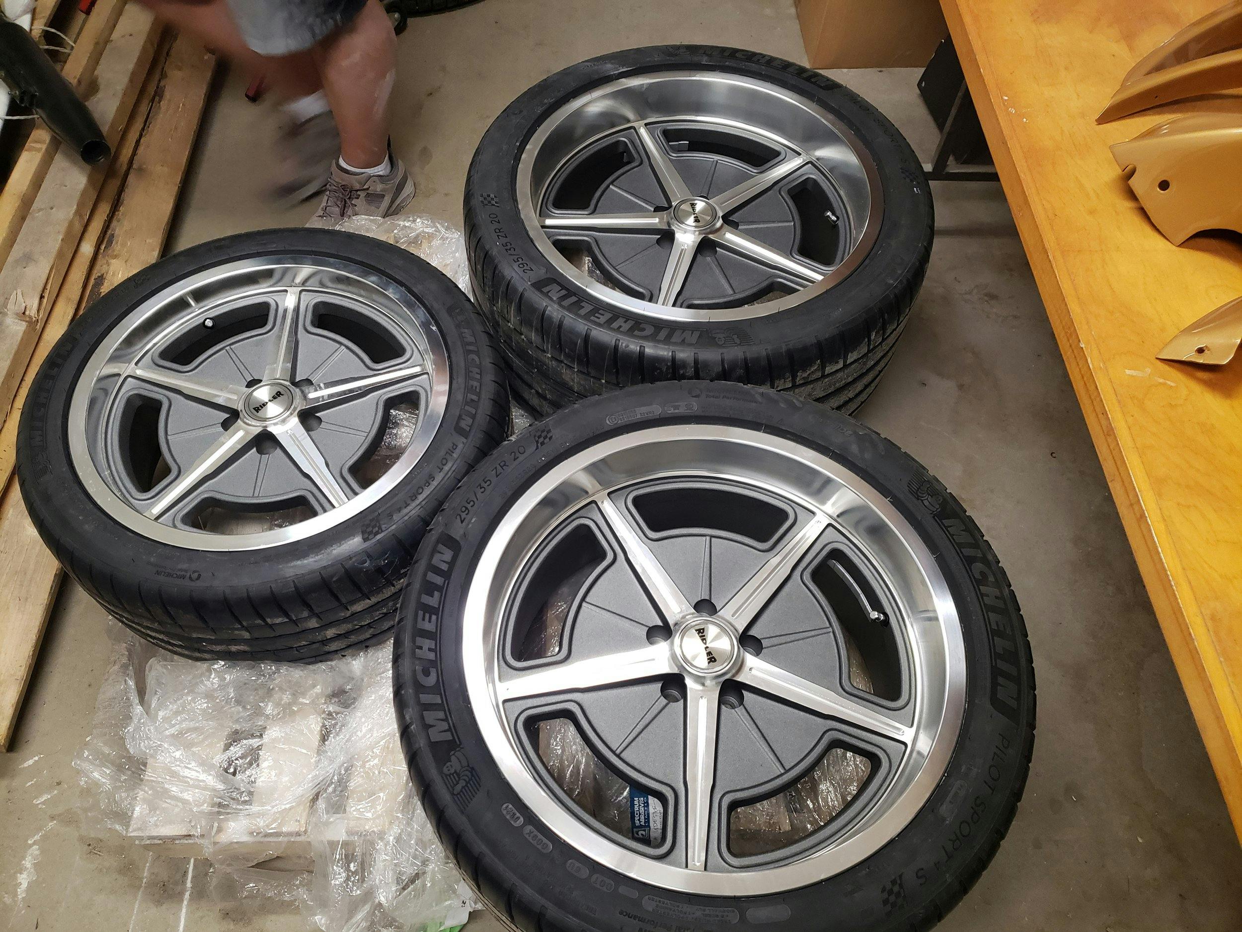 Chris Bishop Cuda project new wheels tires