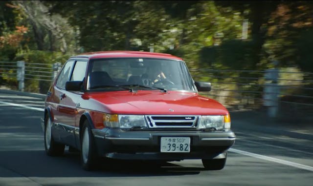 1987 Saab 900 Turbo front three-quarter