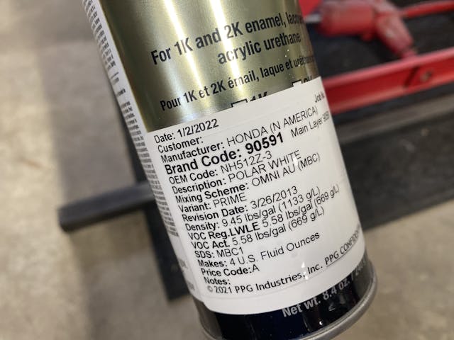 Honda white paint mixed in can