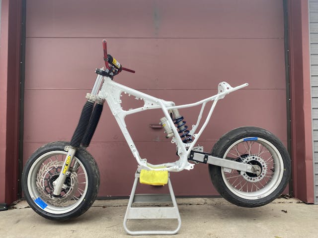 Painted and roller Honda XR250R supermoto