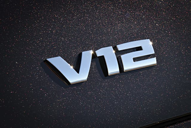 2022 bmw m760i final V12 teaser badge