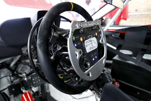 Robert Wickens Hyundai Veloster N TCR wheel