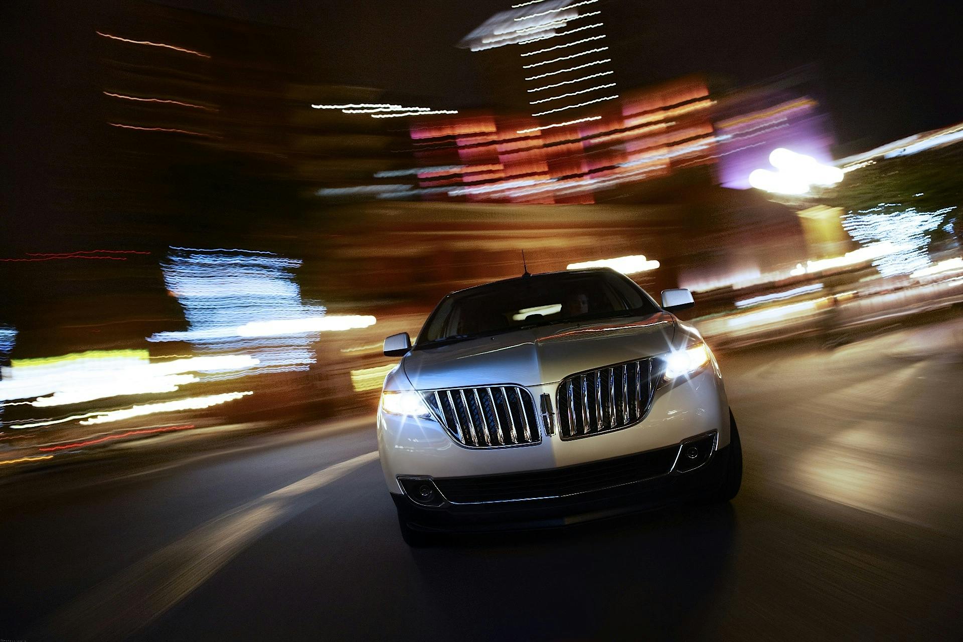 Facelifted 2011 Lincoln MKX