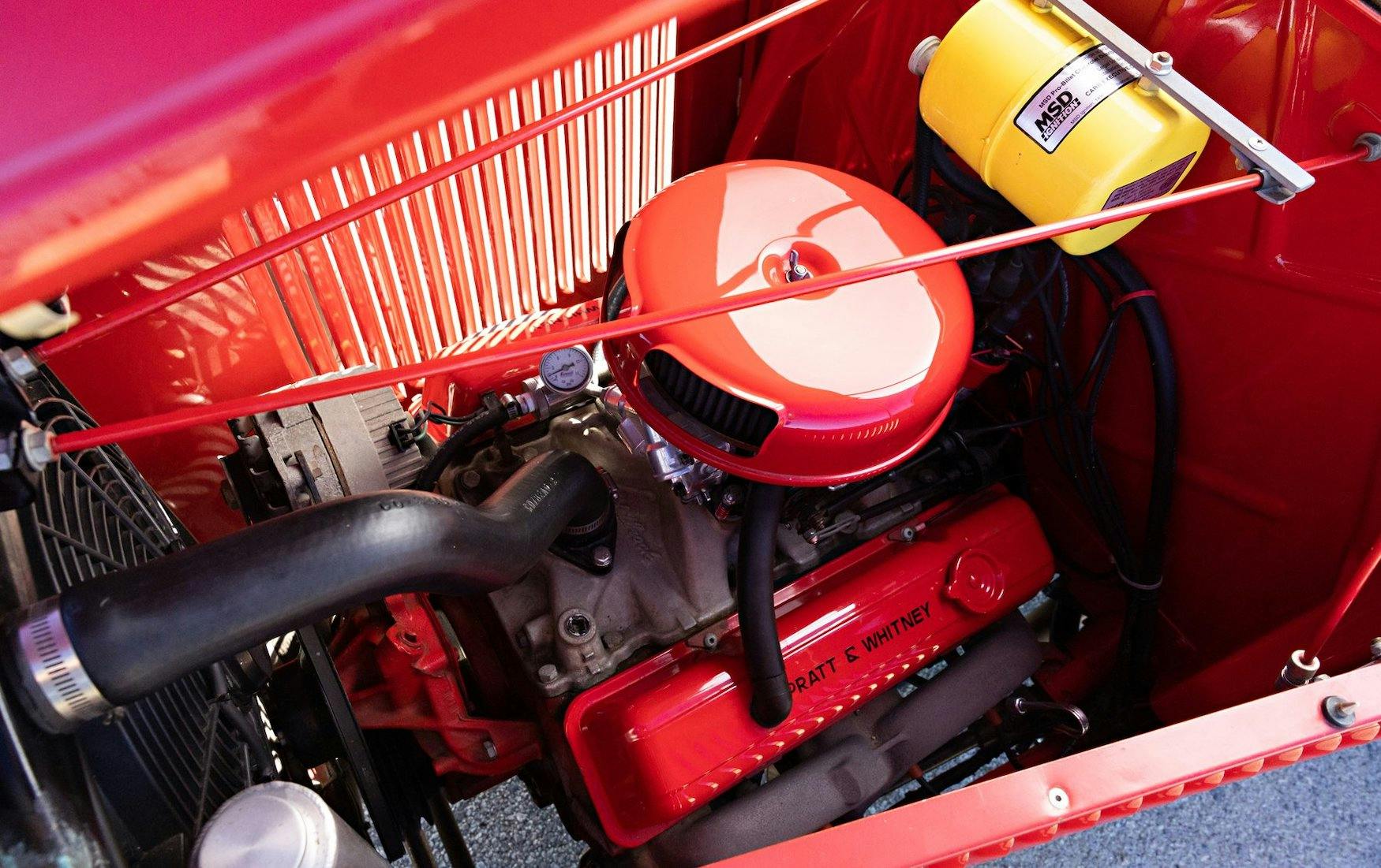32 Ford Highboy Custom Roadster engine