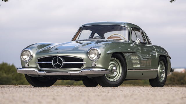 1955 Mercedes-Benz 300SL Gullwing front three-quarter