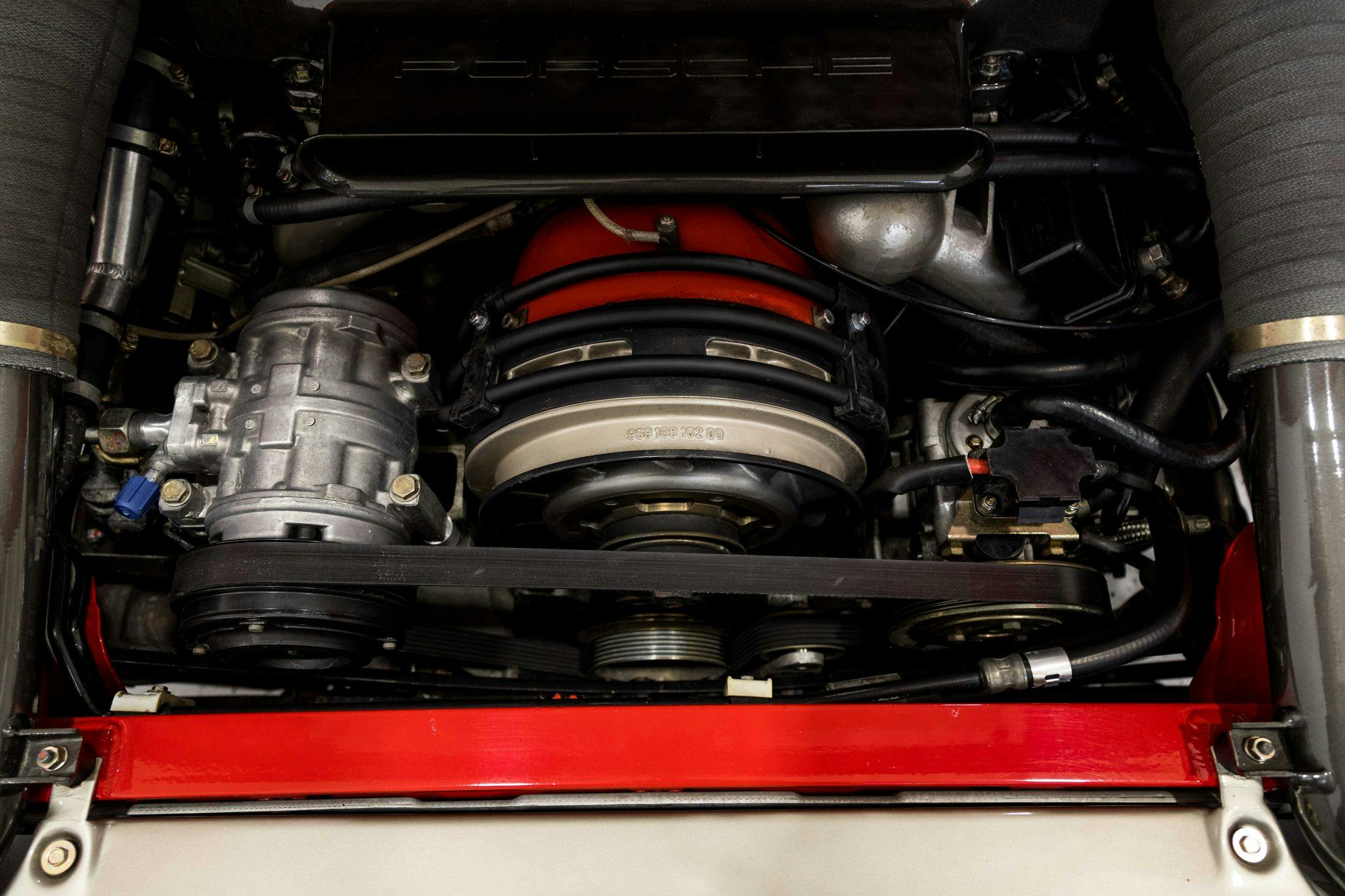 1987 Porsche 959 Komfort engine