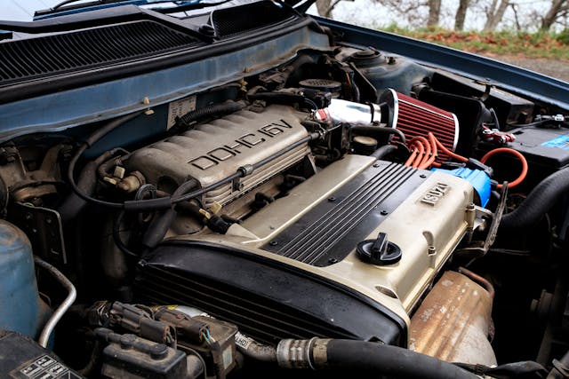 1991 Isuzu Stylus engine bay