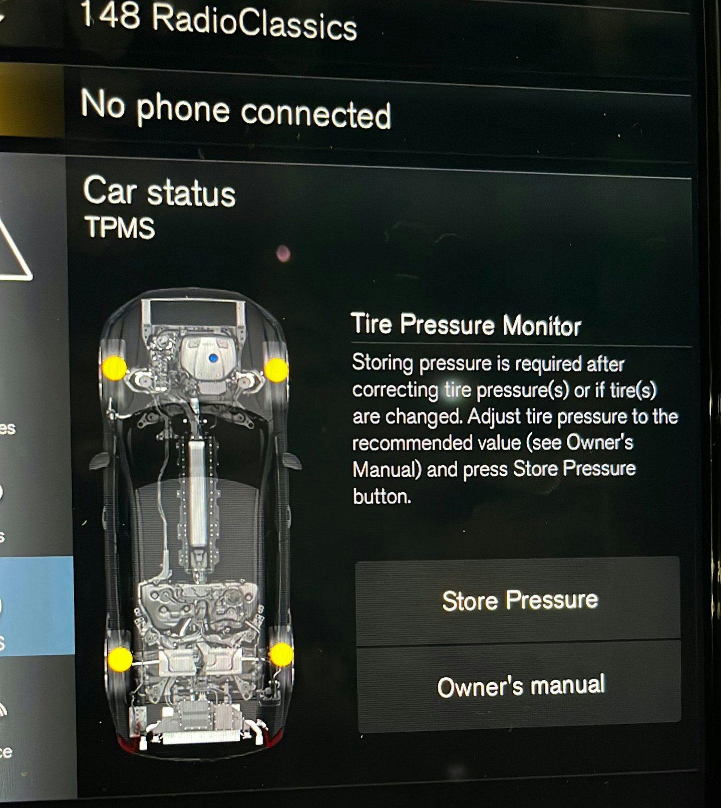 2021 Volvo XC90 Recharge T8 tire pressure monitoring