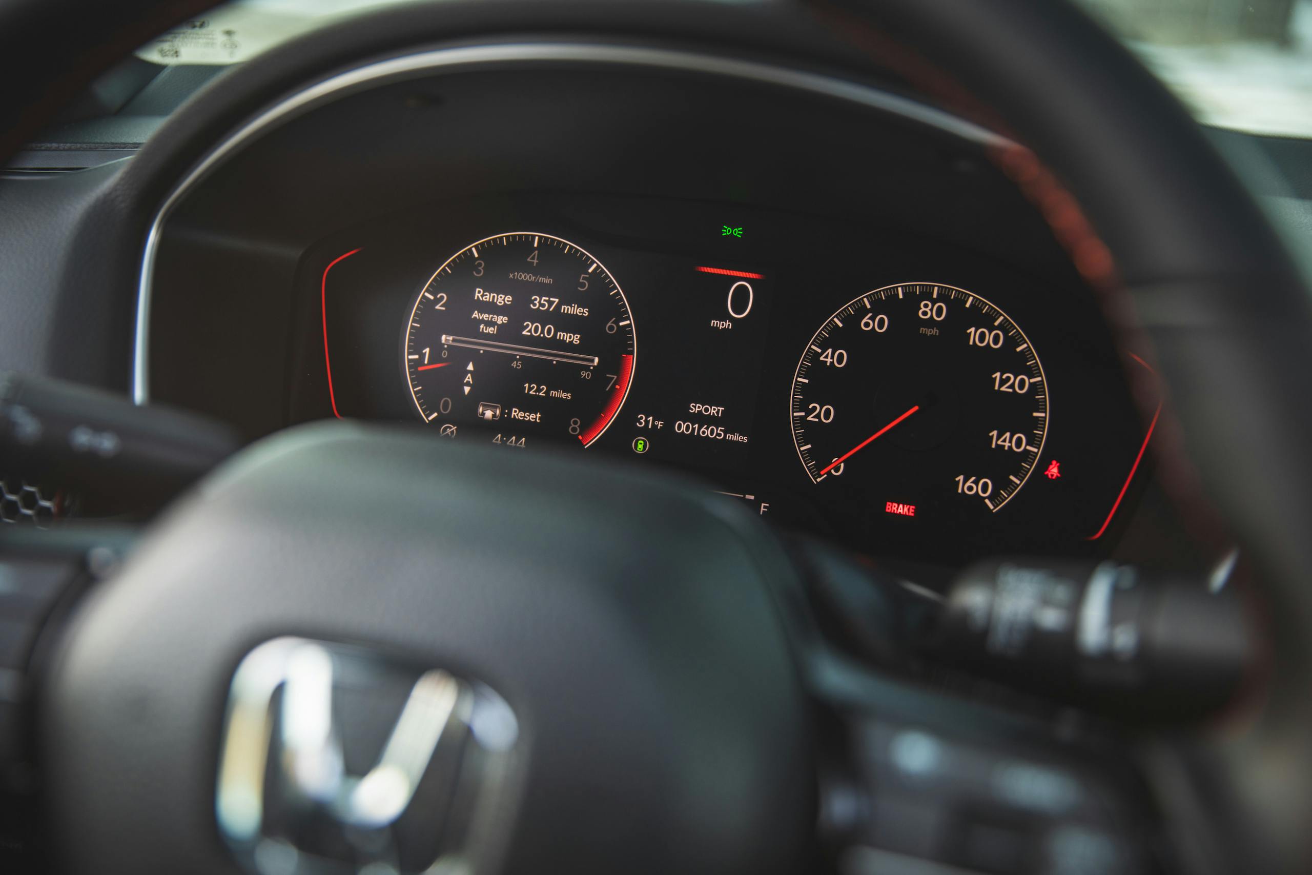 2022 Honda Civic Si digital dash gauges