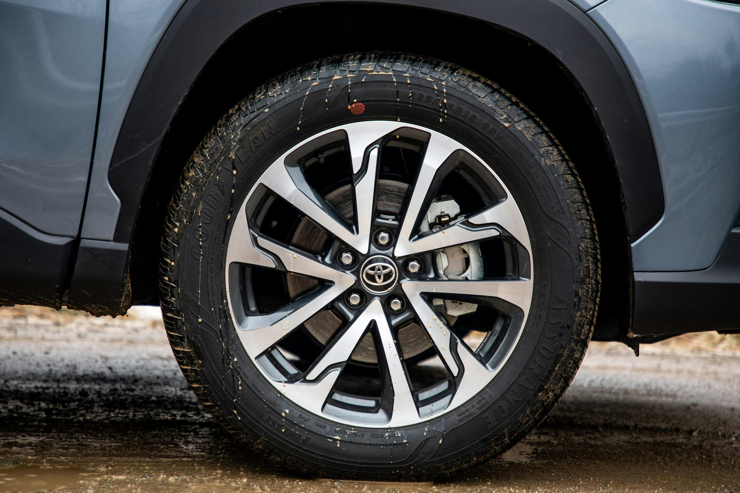2022 Toyota Corolla Cross wheel tire brake