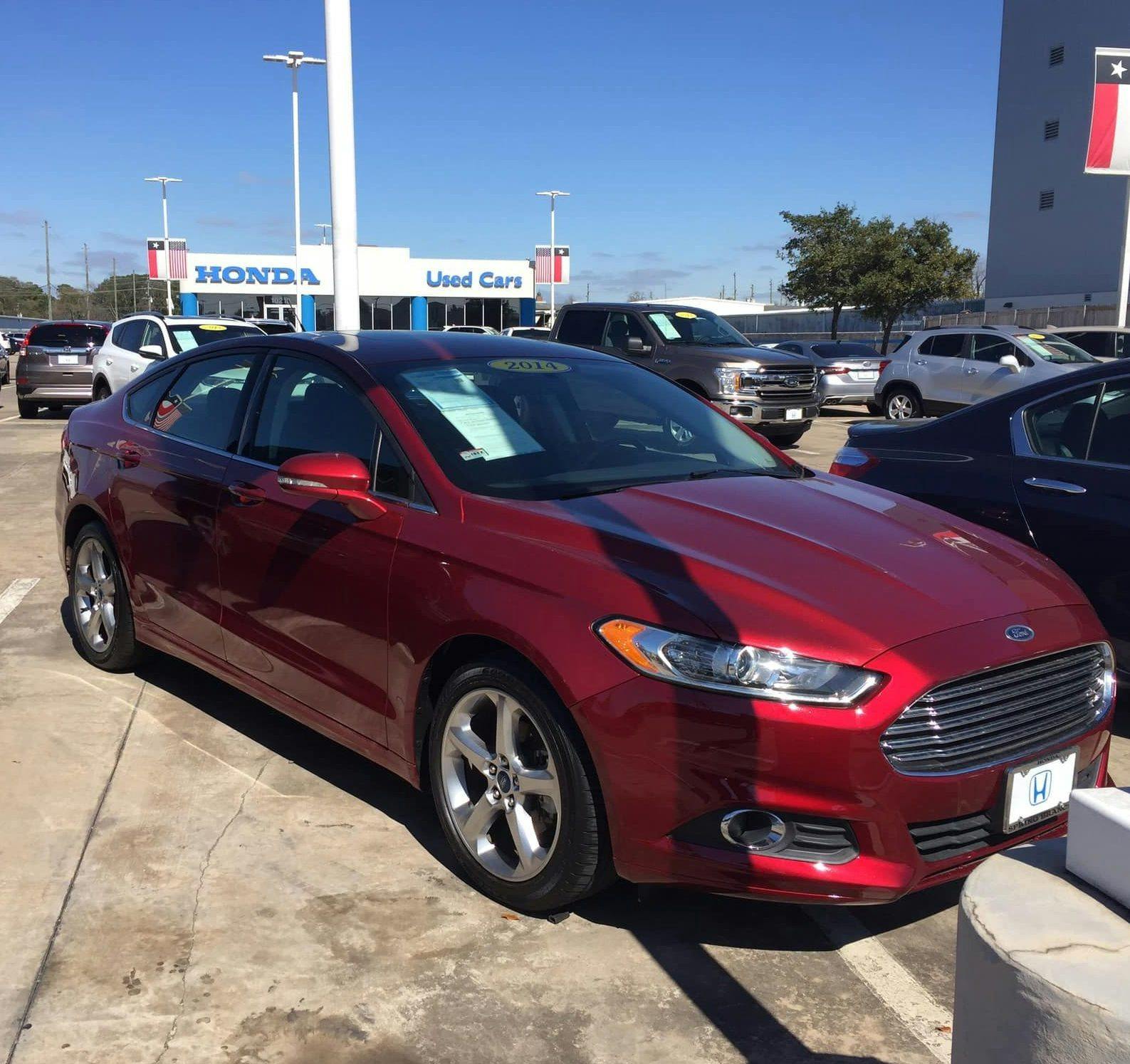 2014 Ford Fusion SE 6-speed manual transmission