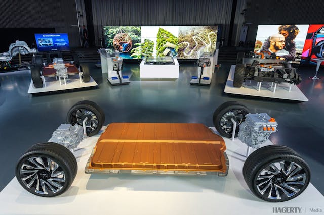 gm electric vehicle platform