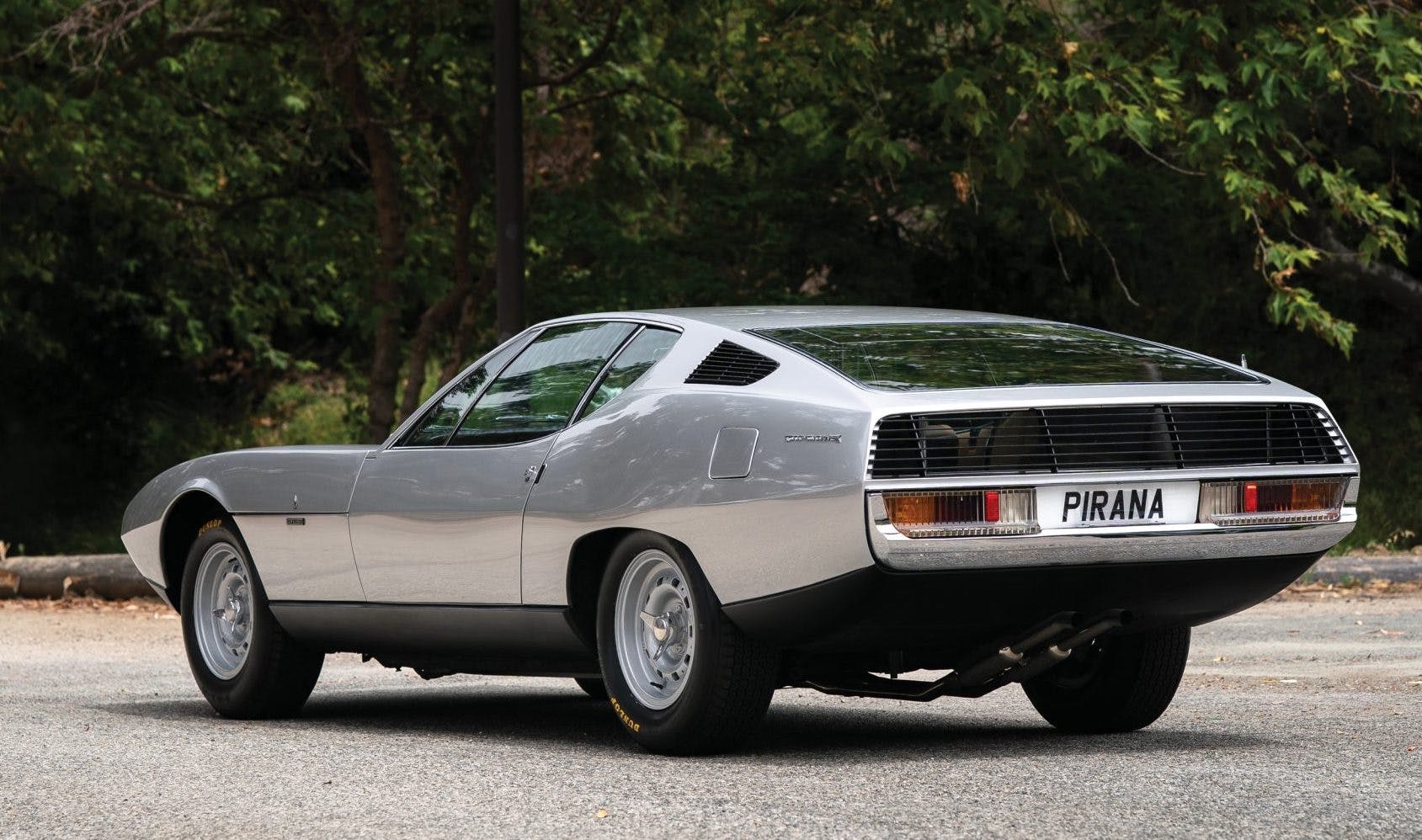 1967-Jaguar-Pirana-by-Bertone rear three-quarter
