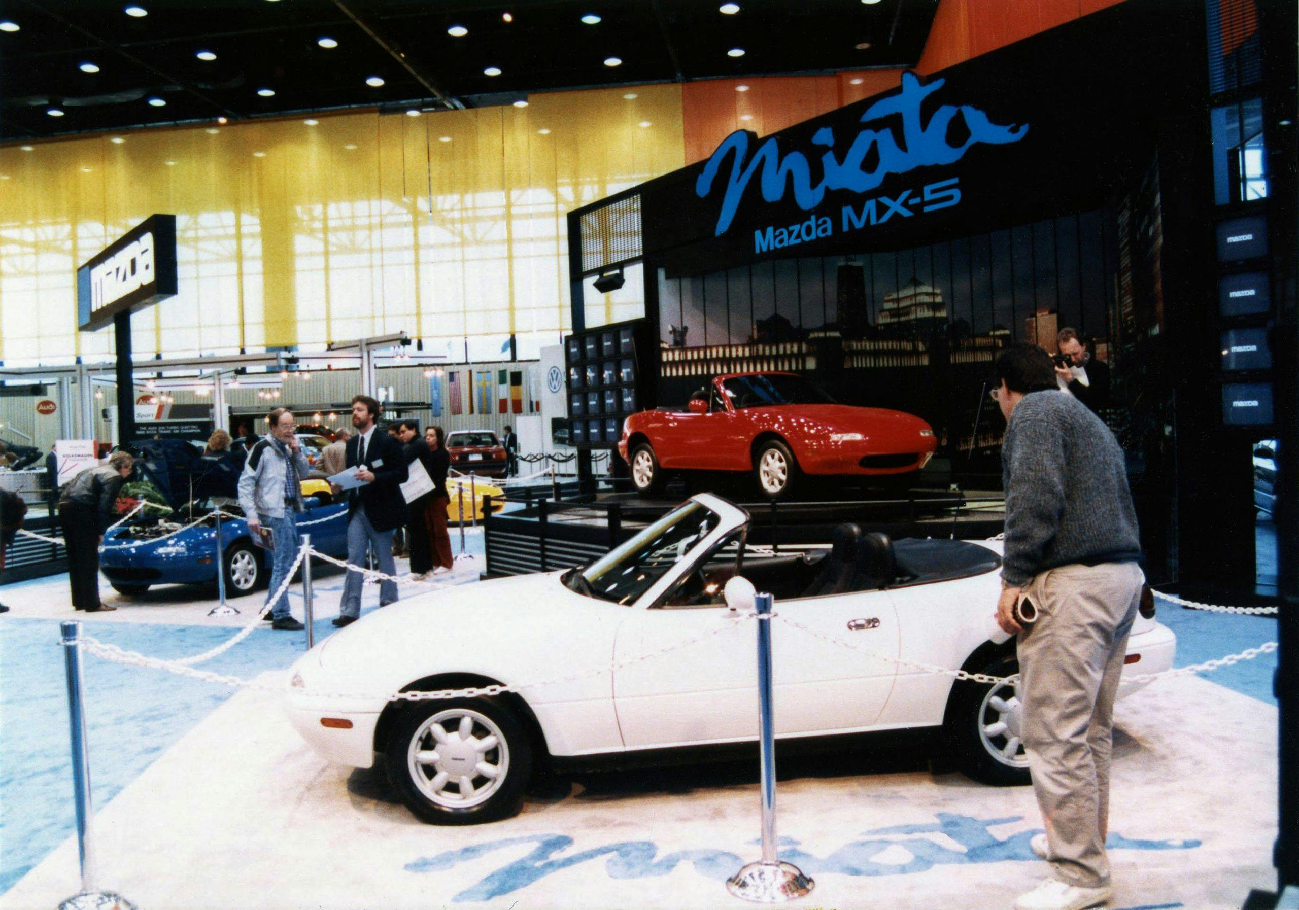 Mazda MX-5 - Rebirth of the Classic Roadster in the 1990s
