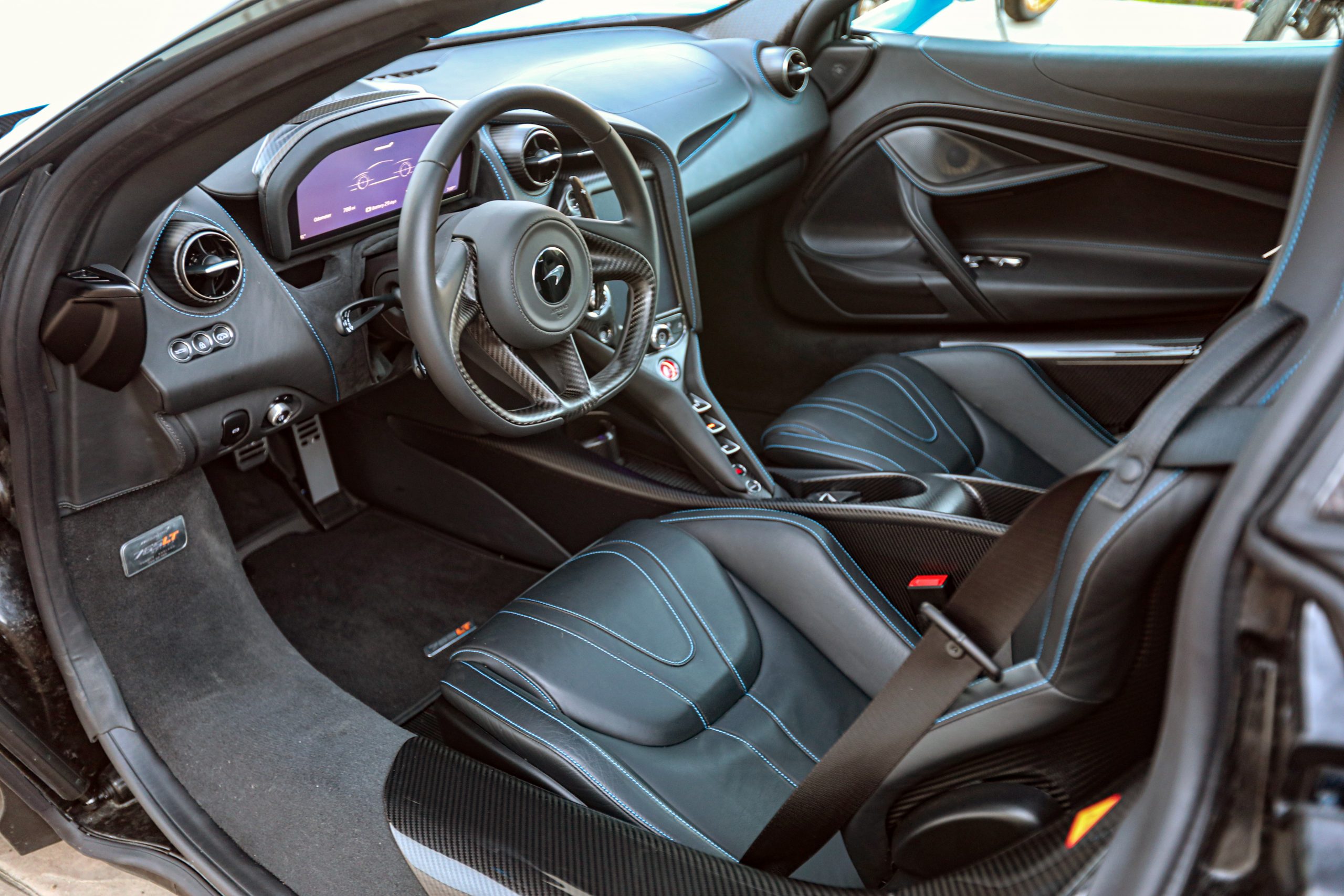review-2022-mclaren-765lt-spider-hagerty-media
