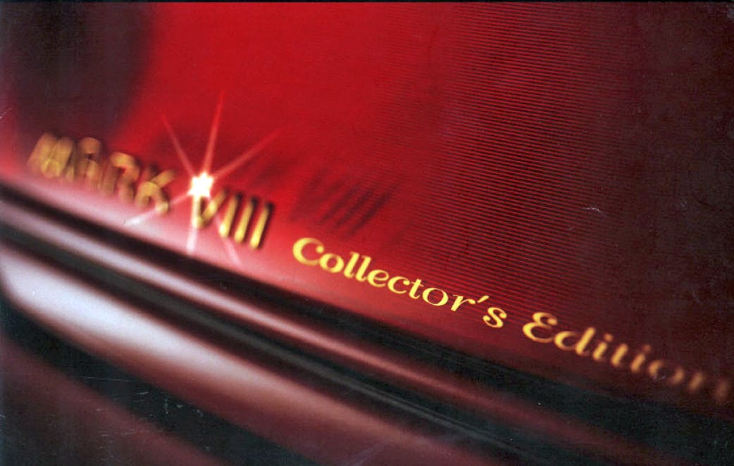 1998 Lincoln Mark VIII Collector's