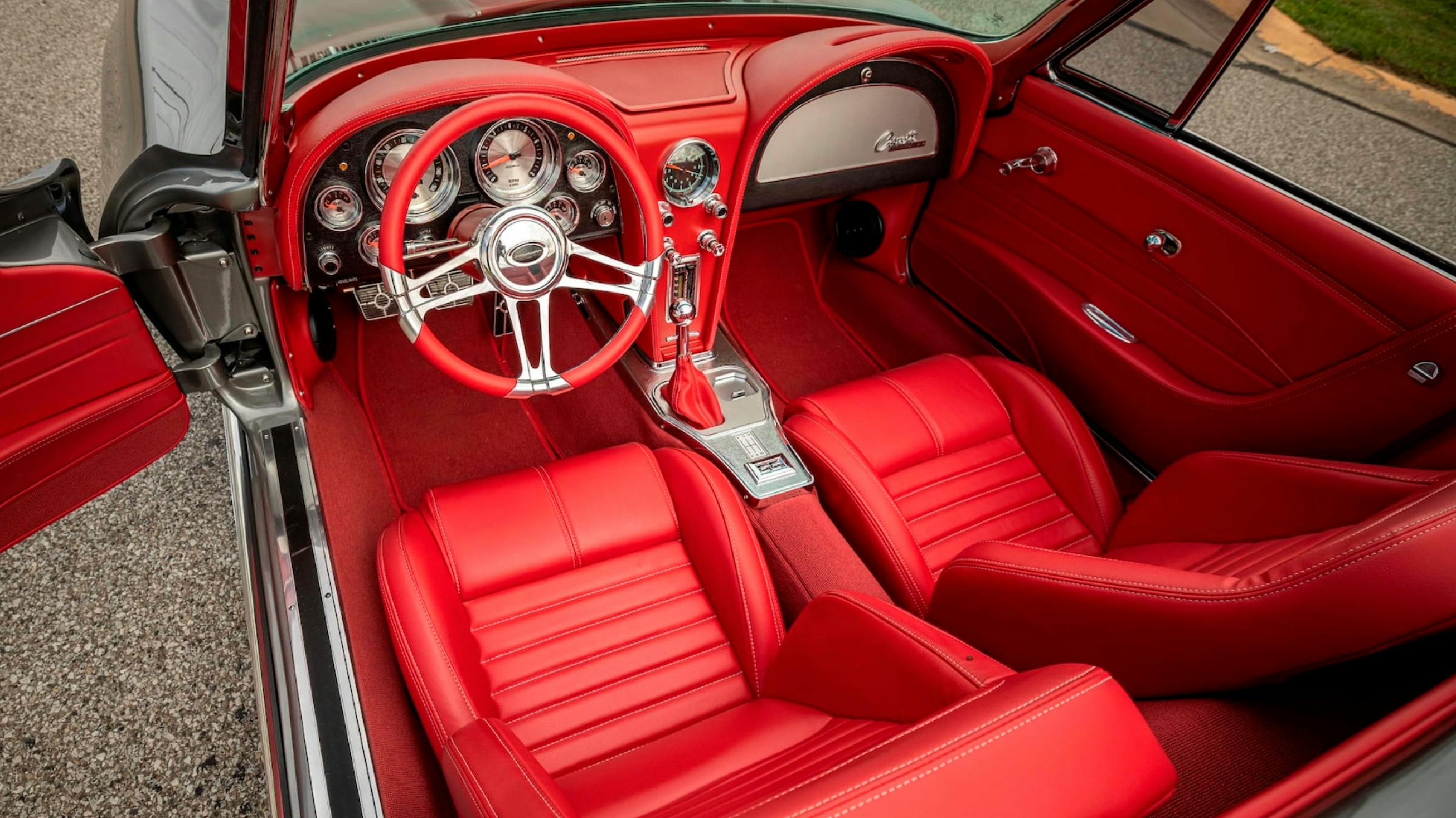 Restomod 1967 Corvette engine interior