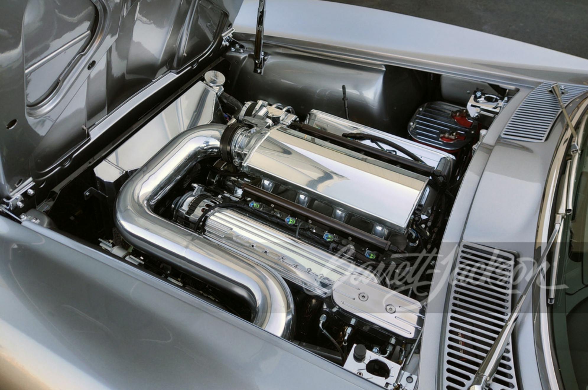 1963 Chevrolet Corvette coupe engine