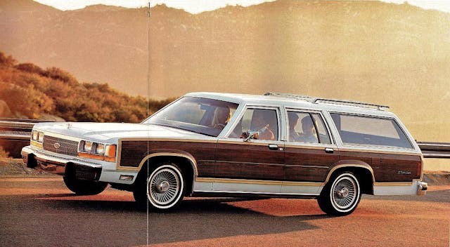 1991 Ford LTD Country Squire
