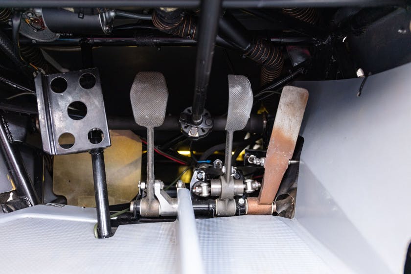 1968 Porsche 907 usine interior foot pedals