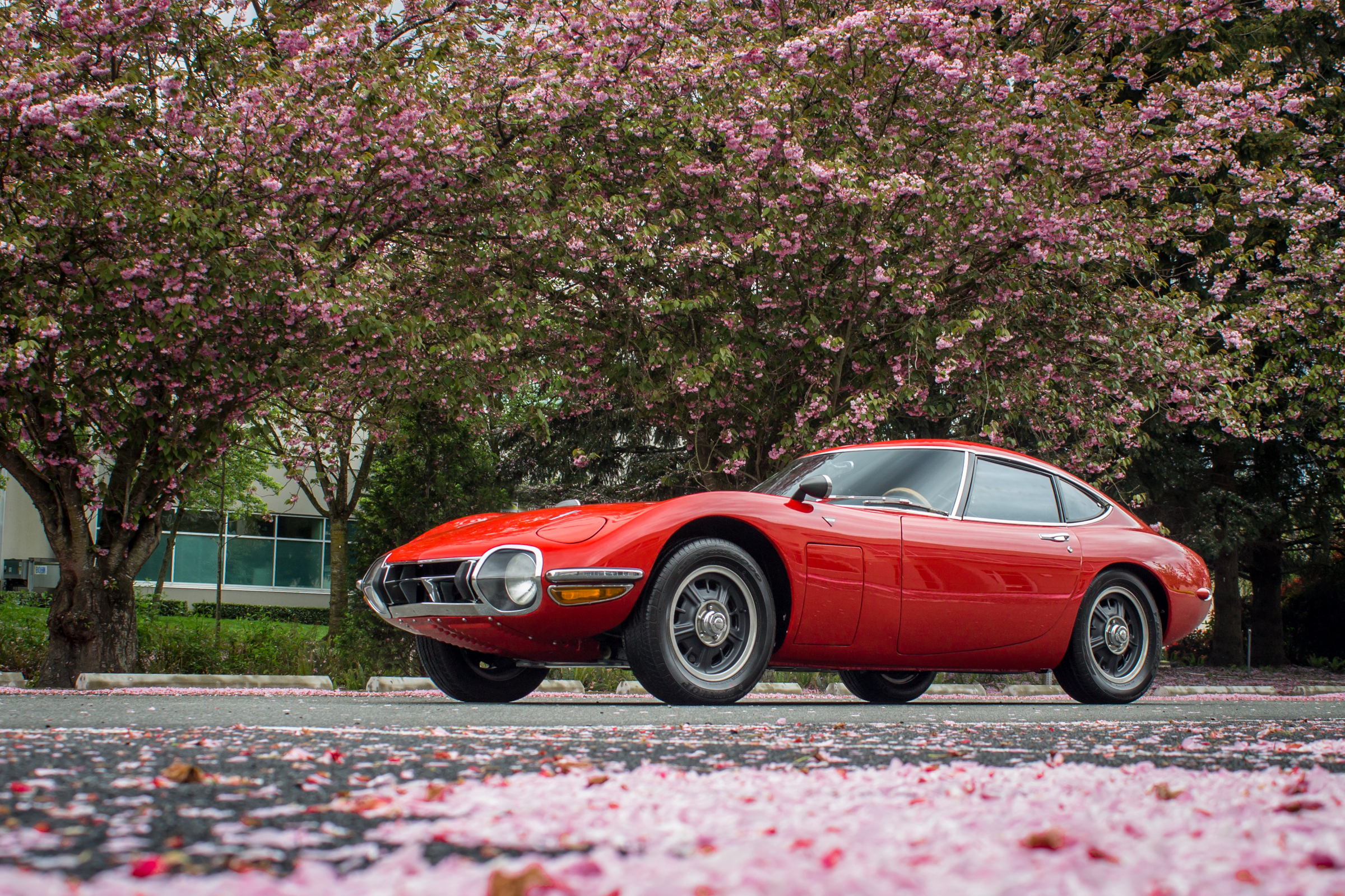 10 little-known facts about Toyota's legendary 2000GT - Hagerty Media