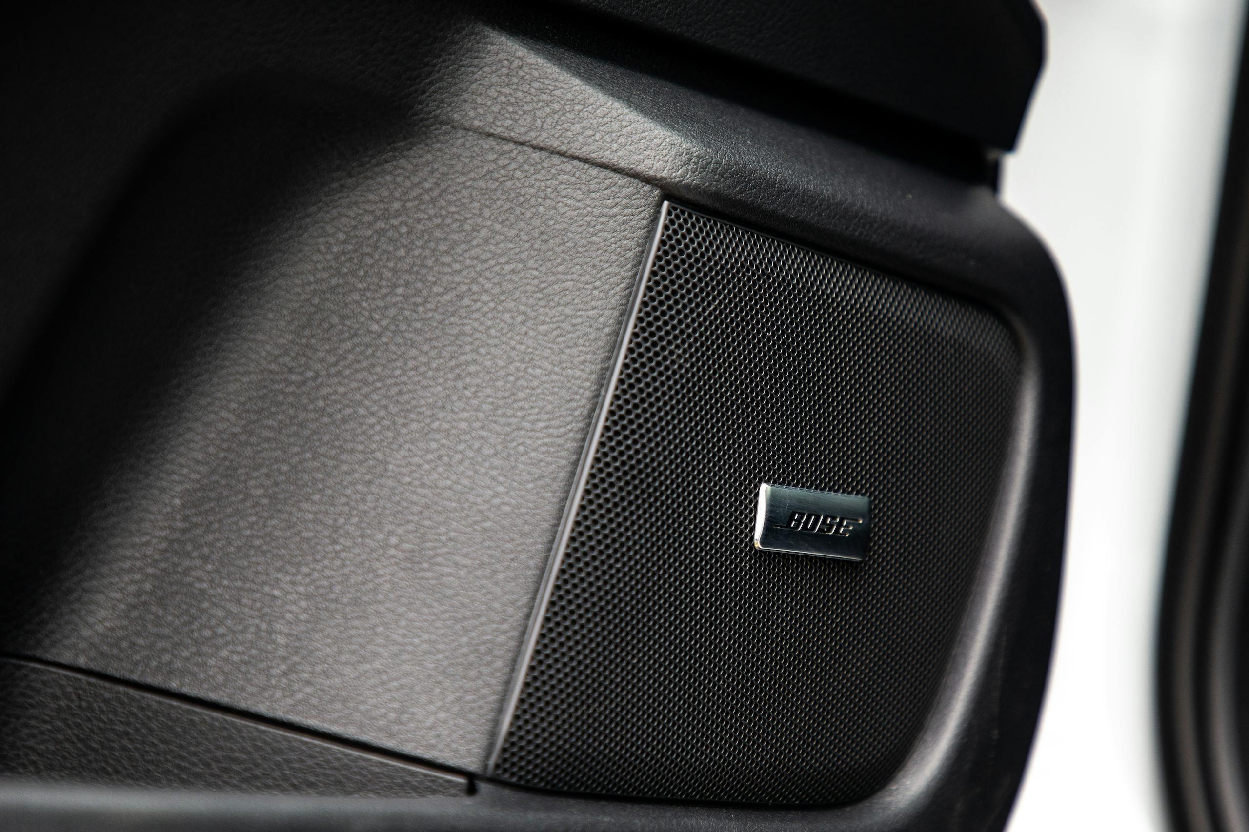 2022 Nissan Sentra SR interior bose audio