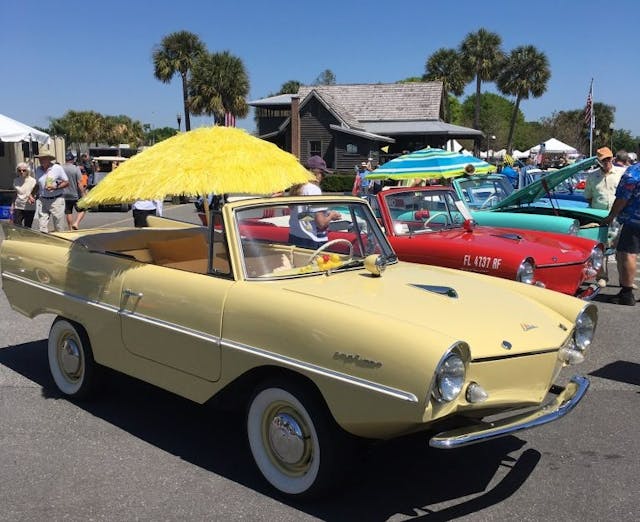 2022 Sunnyland Boat Festival - cars