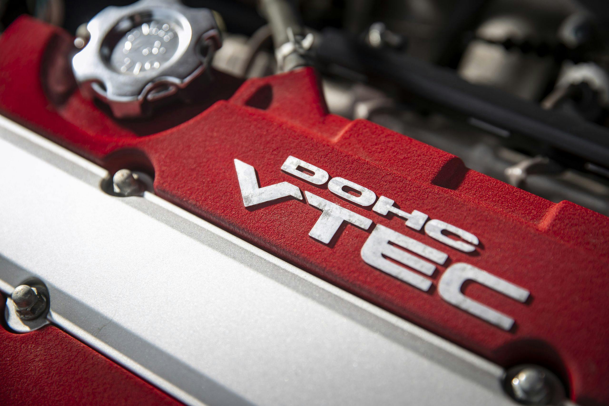 Honda Civic Type-R engine detail