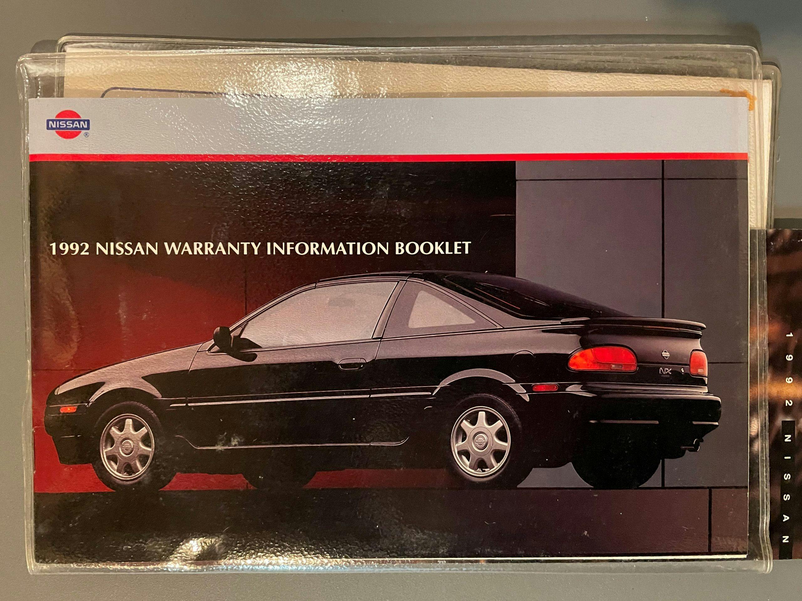 1992 Nissan Sentra SE-R booklet