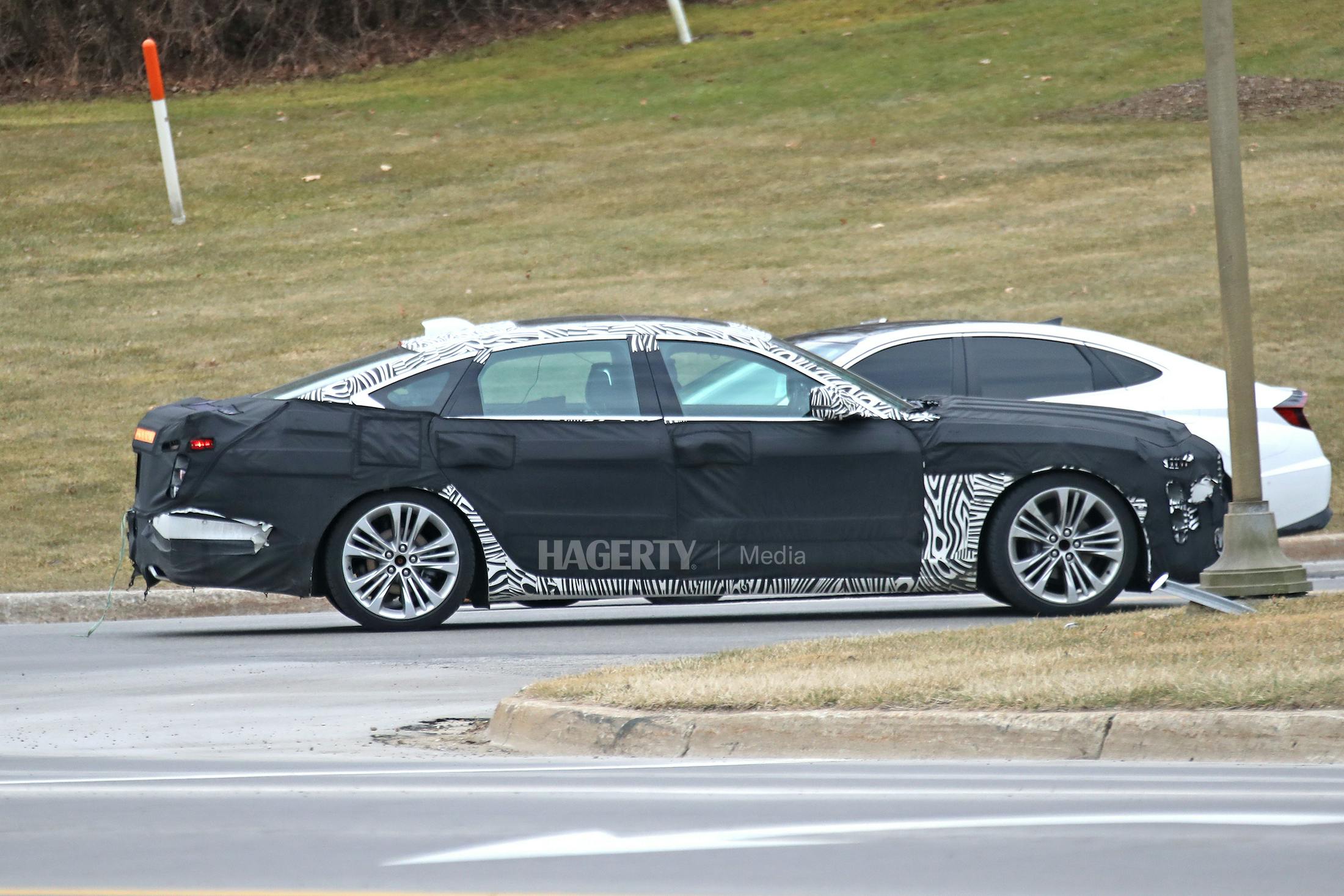 New Cadillac CT6 spied side