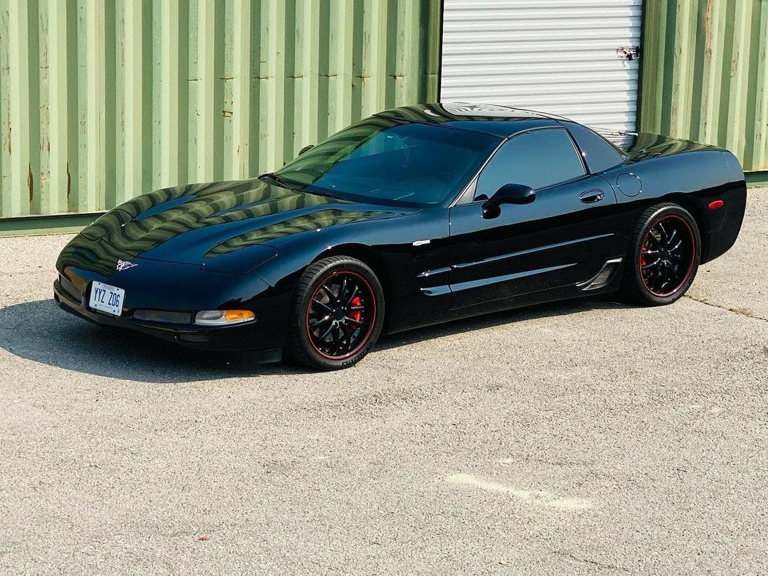Caravaggio Corvette black