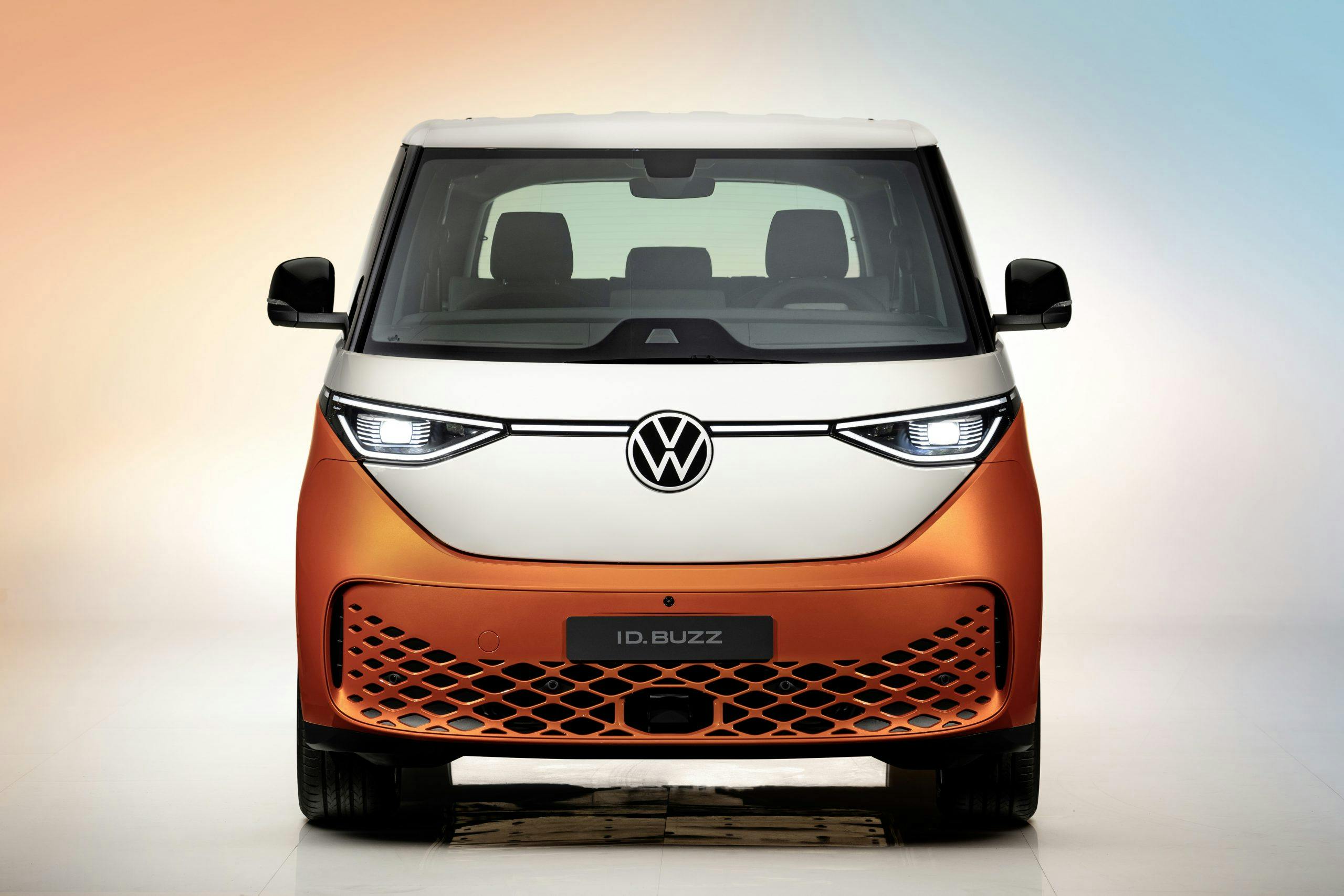 2023 VW ID.Buzz new bus two-tone front