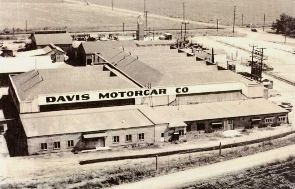 Davis Divan - Davis Motorcar Co. exterior