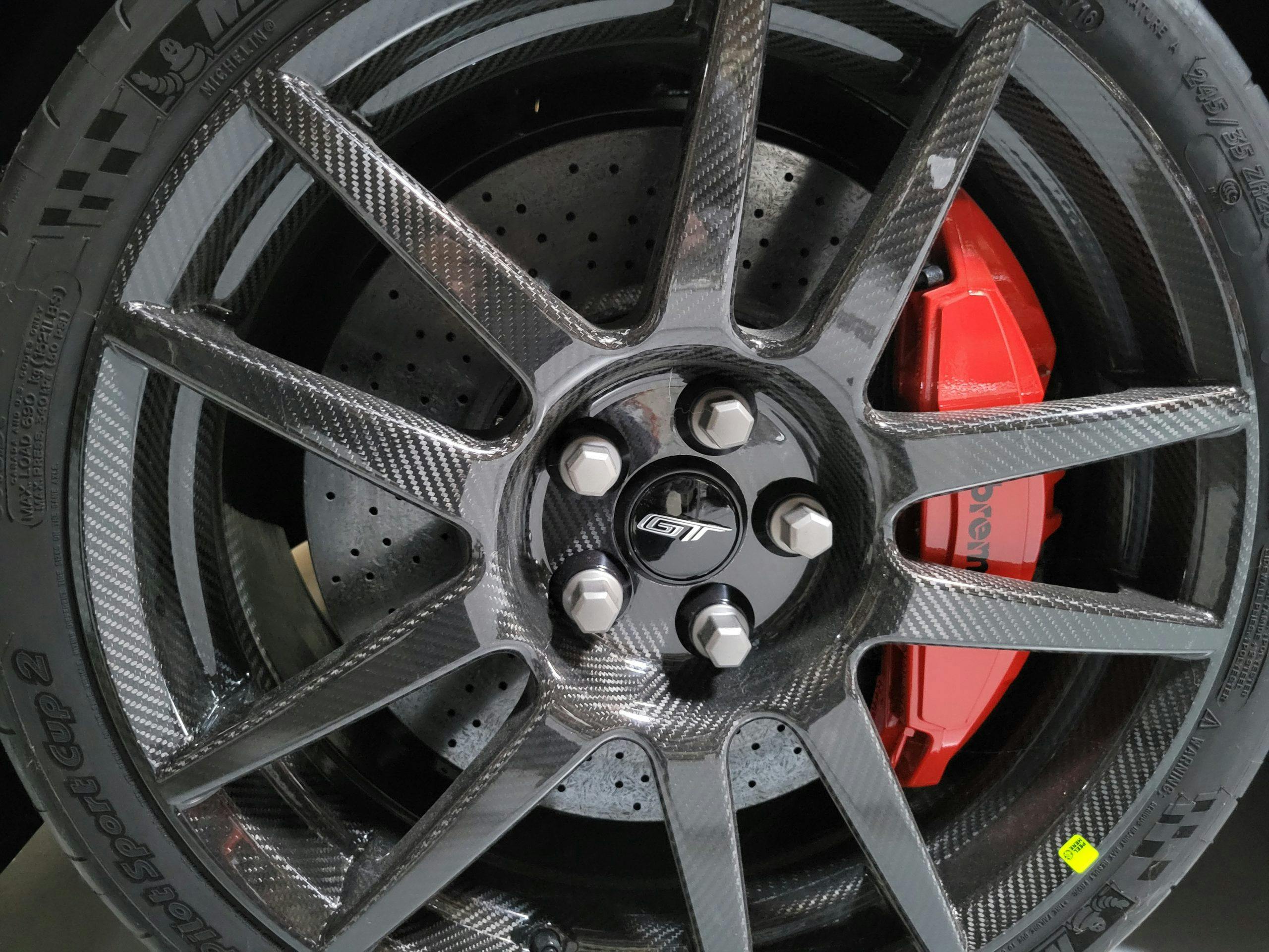 GT Carbon Wheel