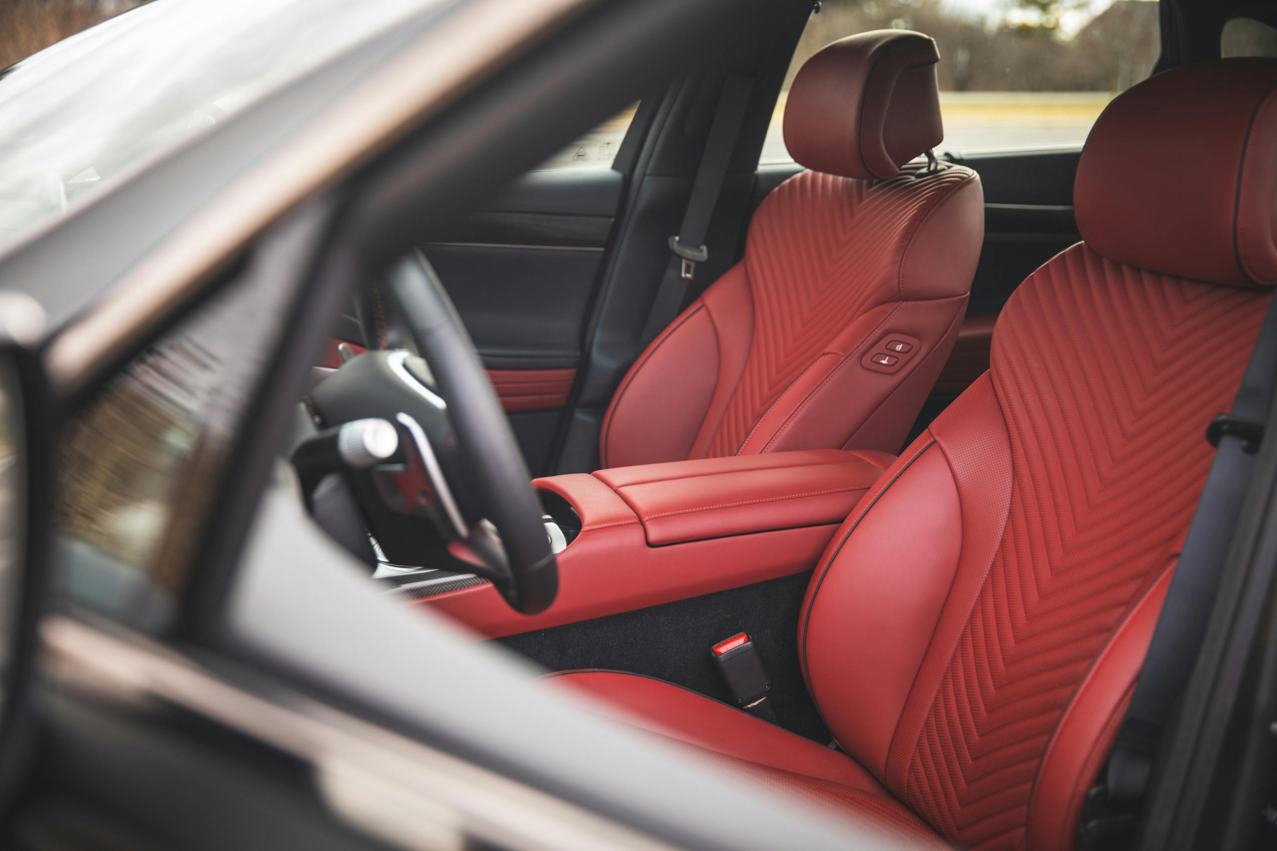 Genesis G80 AWD 3.5T Sport Prestige interior front seats