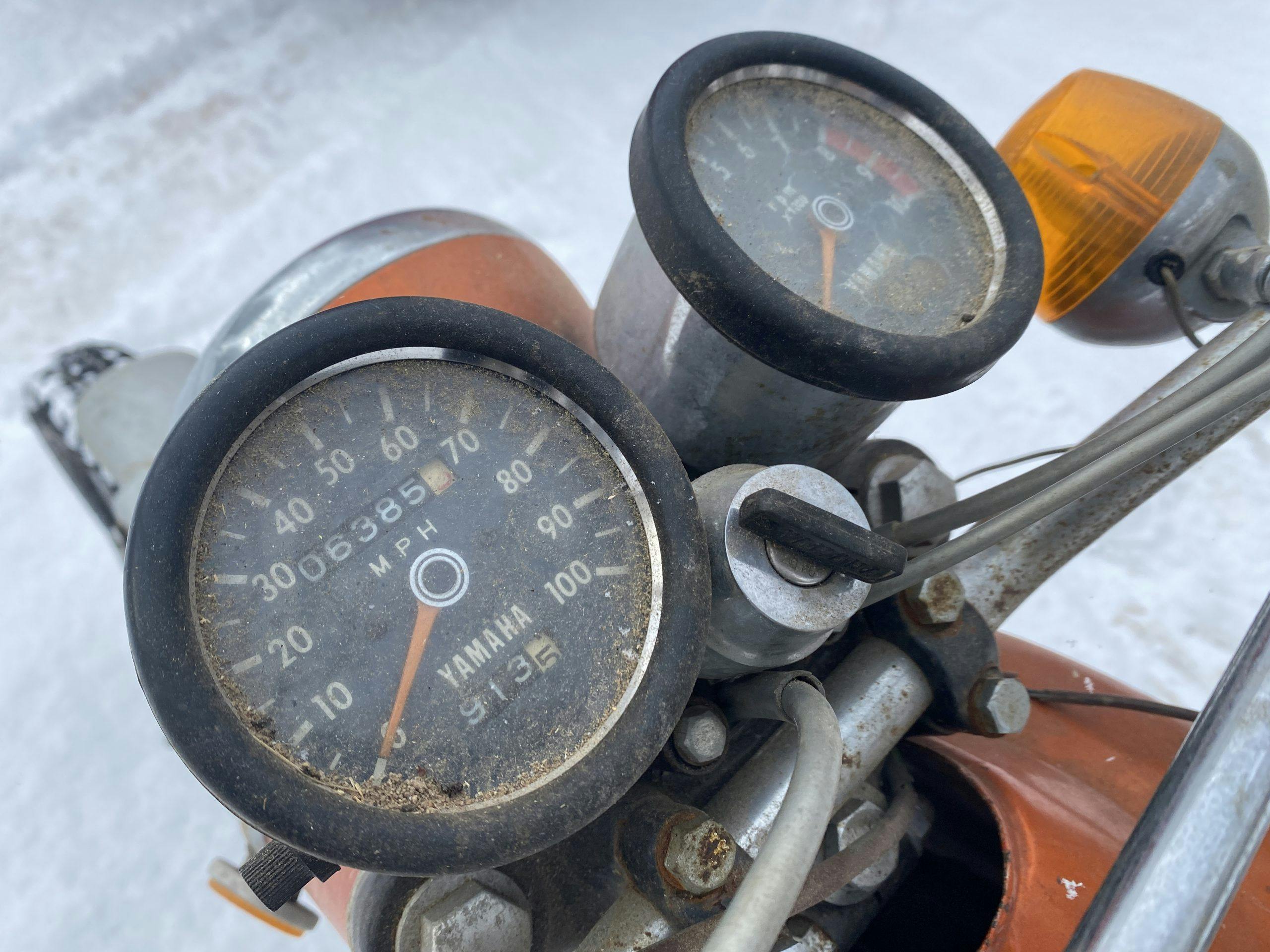 Yamaha motorcycle gauges