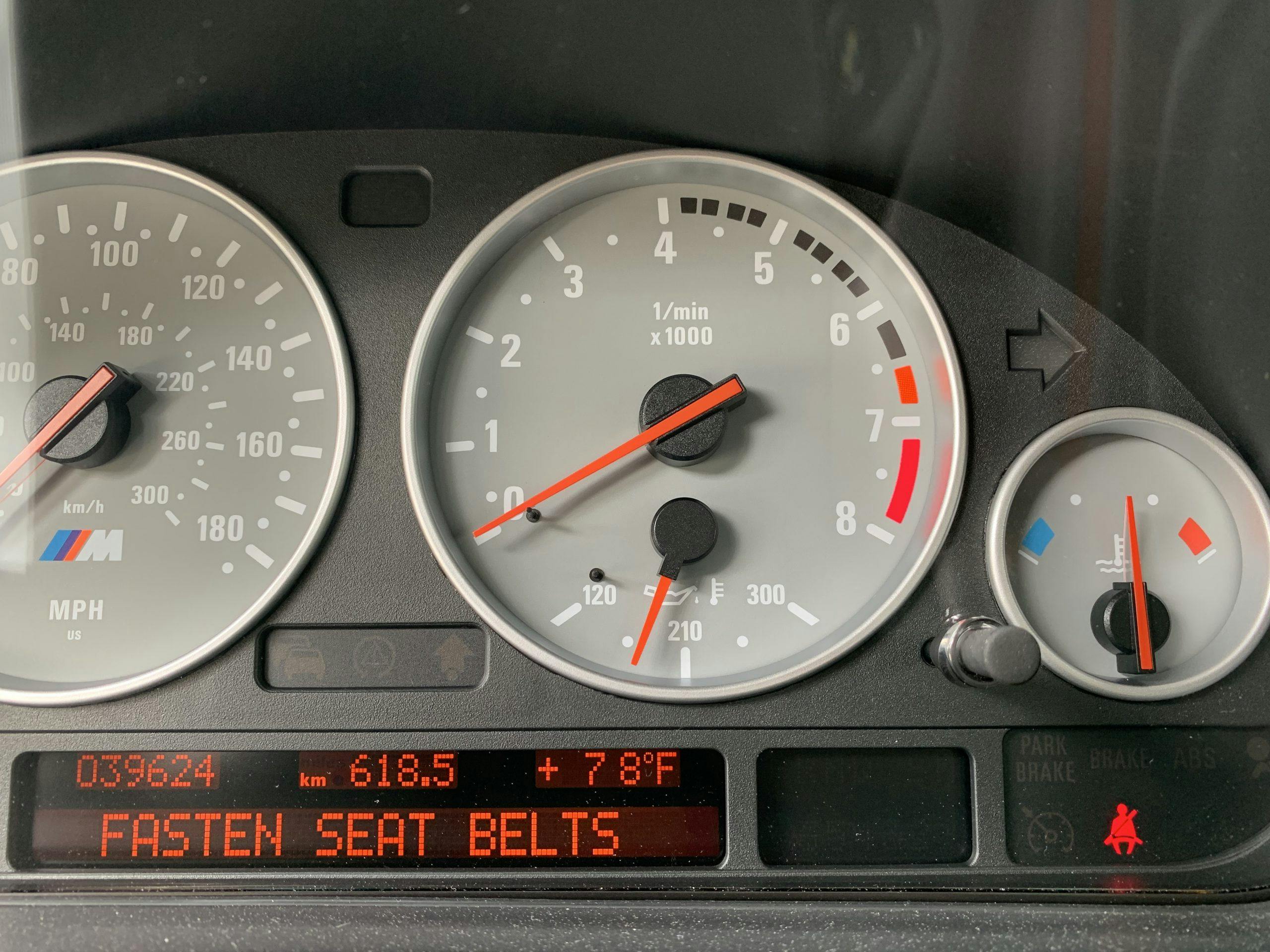 1999 BMW M5 E39 interior gauge cluster