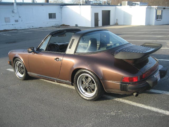 Rob Siegel - Backing away from a repair - the '82 911SC I never should've sold