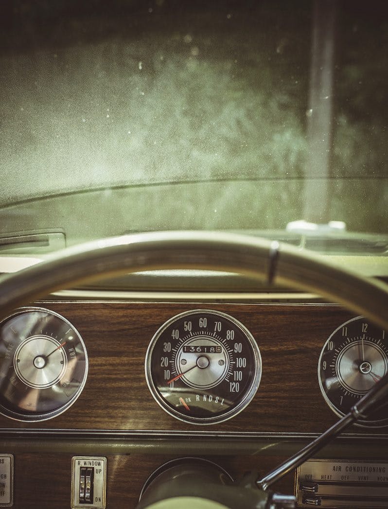 1968 Oldsmobile Vista Cruiser dash gauges