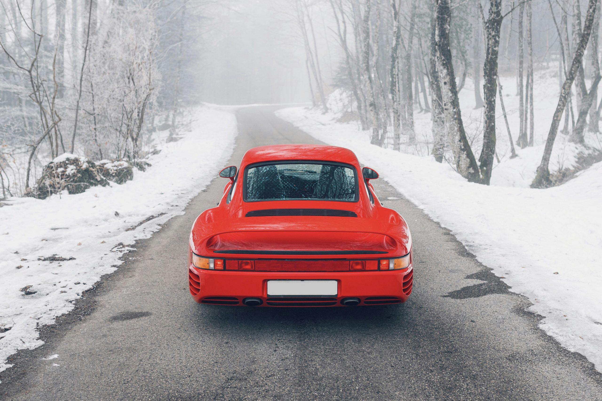 1988-Porsche-959-Komfort-_rear
