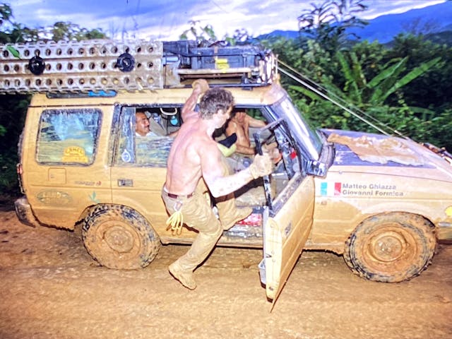 1993 Camel Trophy weight adjustment