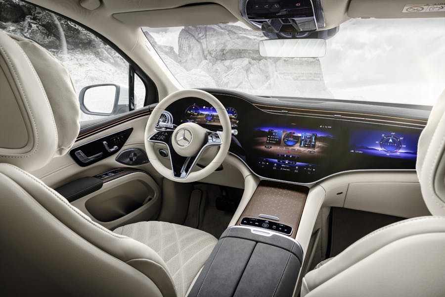 Mercedes-EQ. EQS SUV interior 2