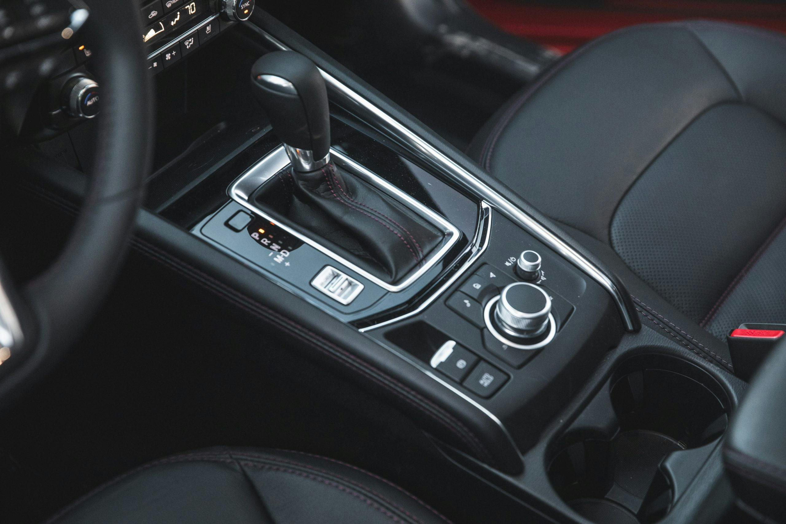 2022 Mazda CX-5 Turbo AWD interior center console